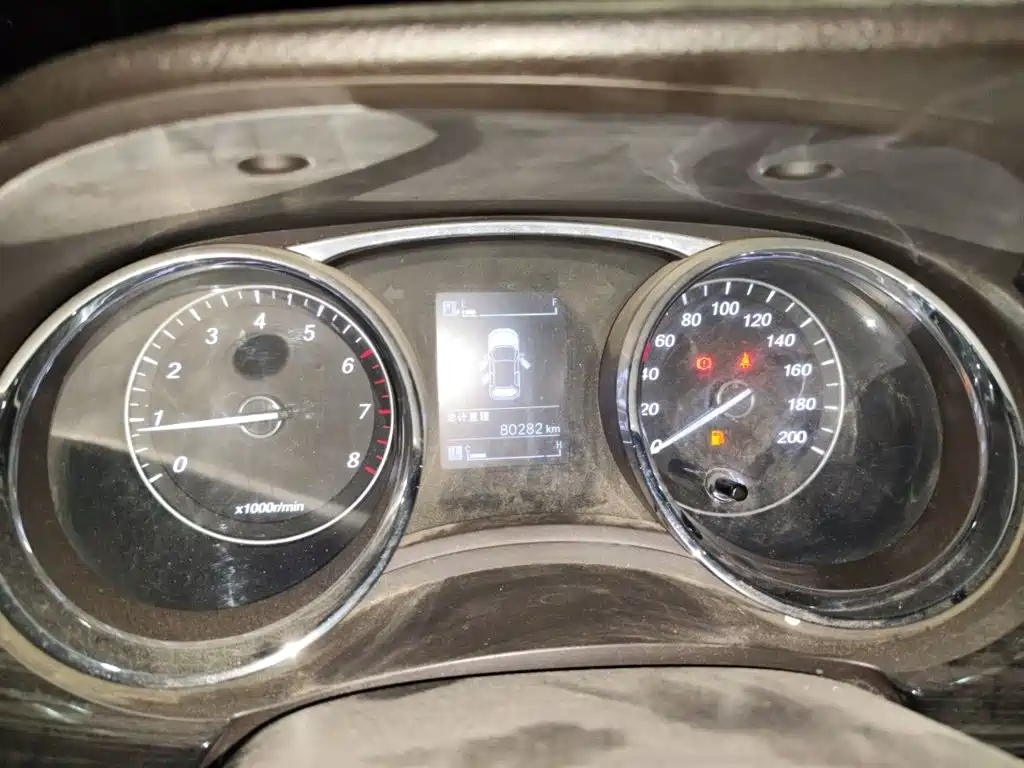 Baojun 730 2016 1.5L manual comfort type 7 seats National V купить на сайте DeffCars