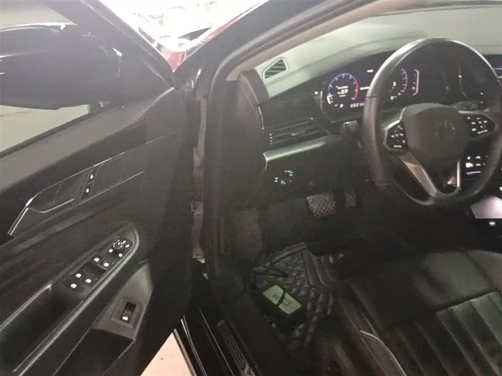 Passat 2023 facelift 330TSI Elite Edition купить на сайте DeffCars
