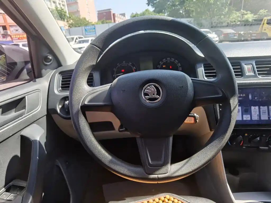Xin Rui (Rapid) 2016 1.4L manual forward version купить на сайте DeffCars