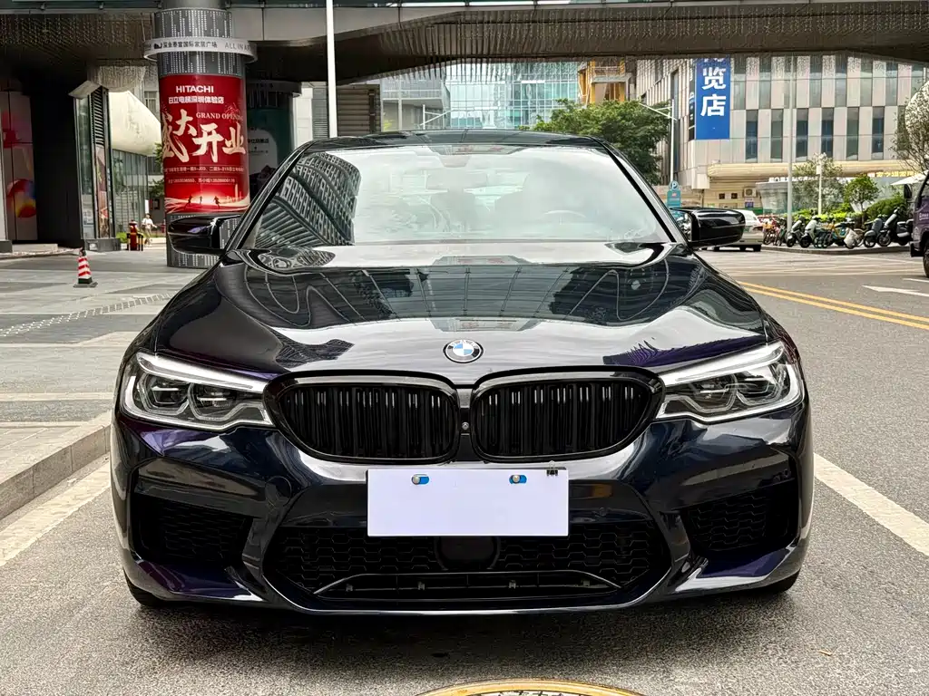 BMW 5 Series 2020 530Li Exclusive M Sports Package купить на сайте DeffCars