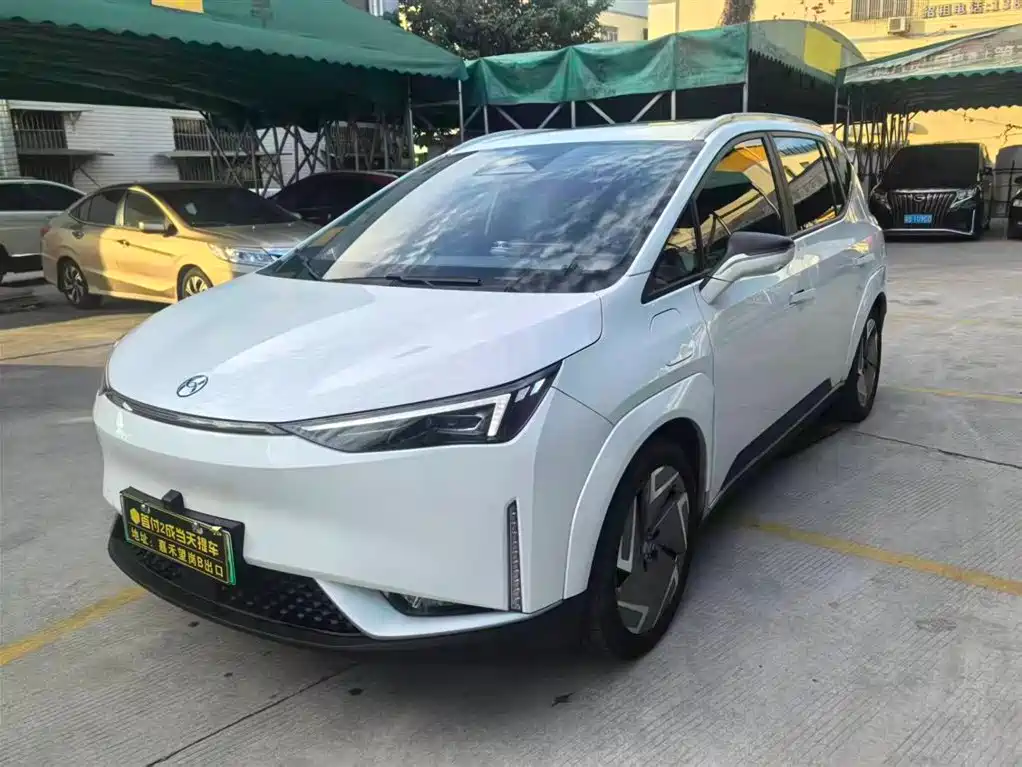 Hechuang Z03 2022 model 510km cool version 135kW 63.98kWh купить на сайте DeffCars