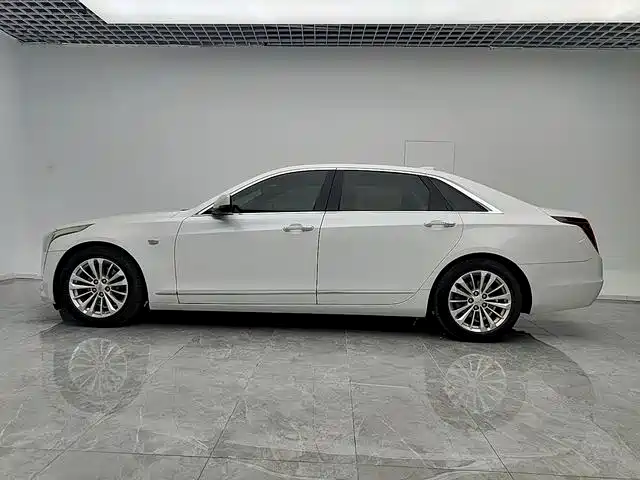 Cadillac CT6 2017 28T luxury model купить на сайте DeffCars