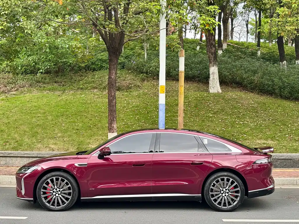 Fengyun A9L 2025 four-wheel drive high-energy peak version купить на сайте DeffCars