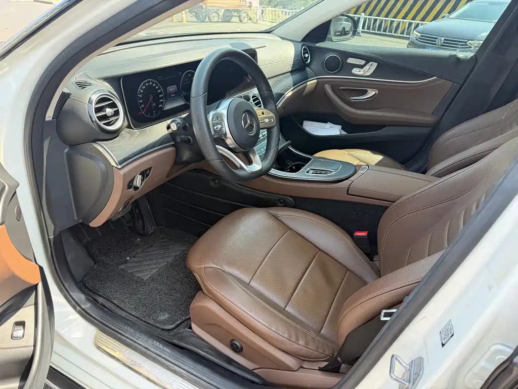 Mercedes-Benz E-Class 2019 E 300 L Sporty and Stylish купить на сайте DeffCars