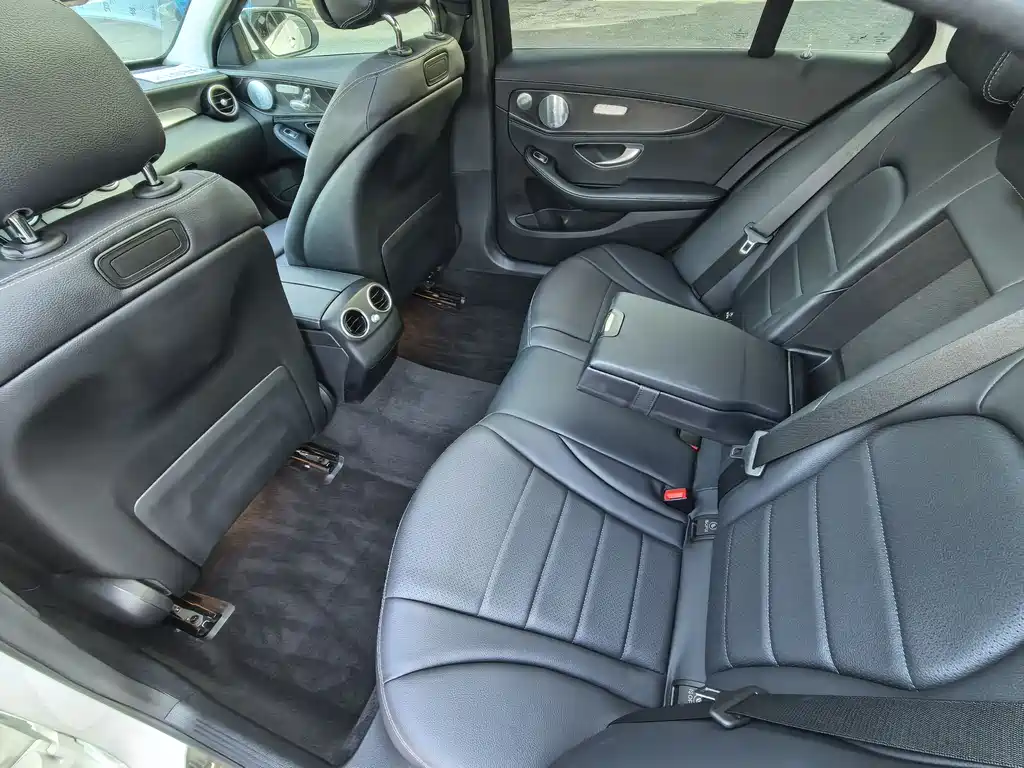 Mercedes-Benz C-Class 2018 C 200 L Sports Edition Achievements Special Edition купить на сайте DeffCars