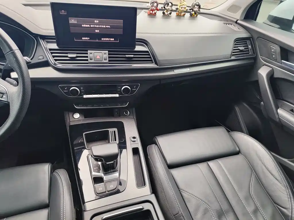 Audi Q5L 2022 facelift 45T luxury and dynamic model купить на сайте DeffCars