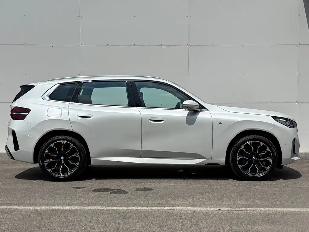 BMW X3 2025款 xDrive30L 尊享型 M运动套装 купить на сайте DeffCars