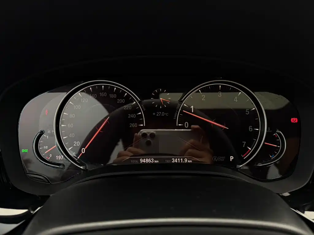 BMW 5 Series 2018 facelift 530Li leading M sports package купить на сайте DeffCars