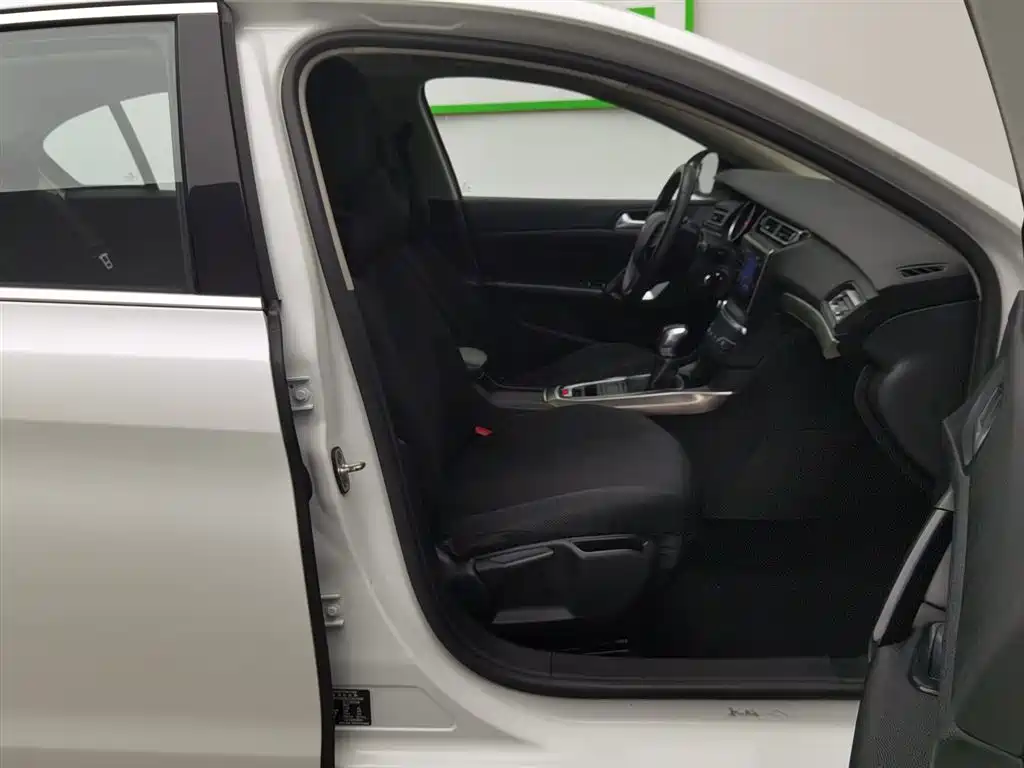 Peugeot 408 2015 1.2T automatic luxury version купить на сайте DeffCars