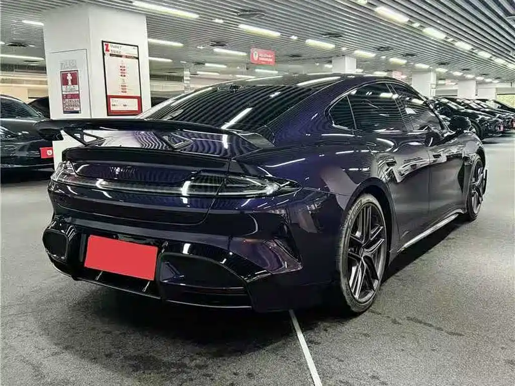 U7 Ultra 2025 model купить на сайте DeffCars