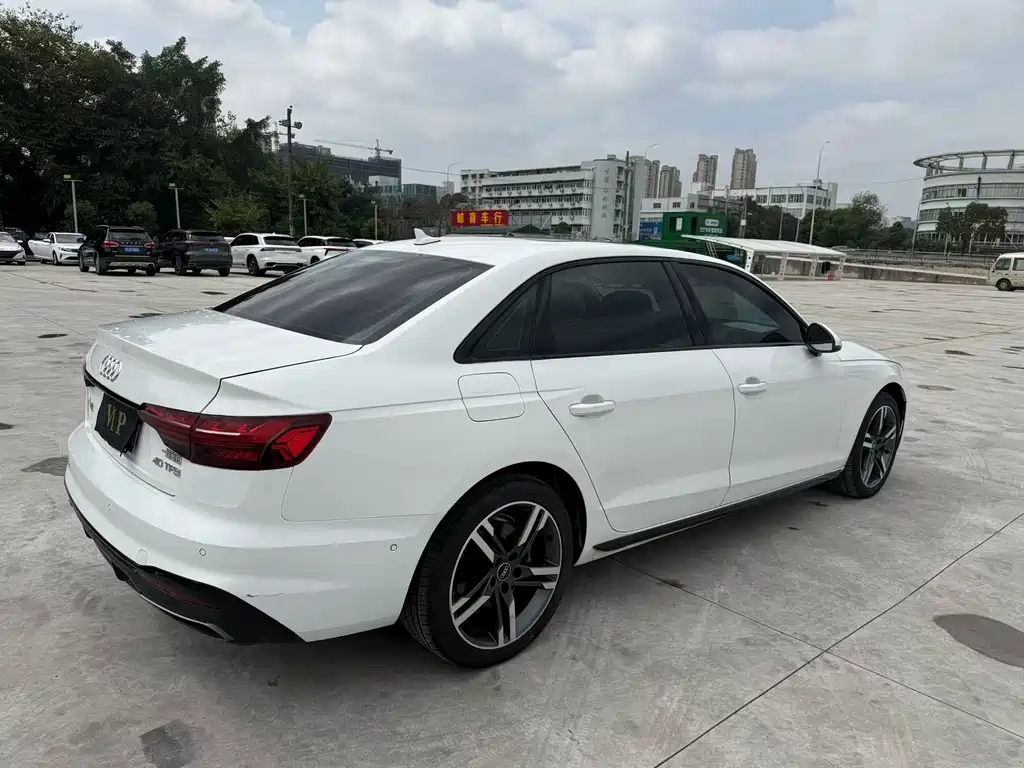 Audi A4L 2022 40 TFSI luxury and dynamic model купить на сайте DeffCars