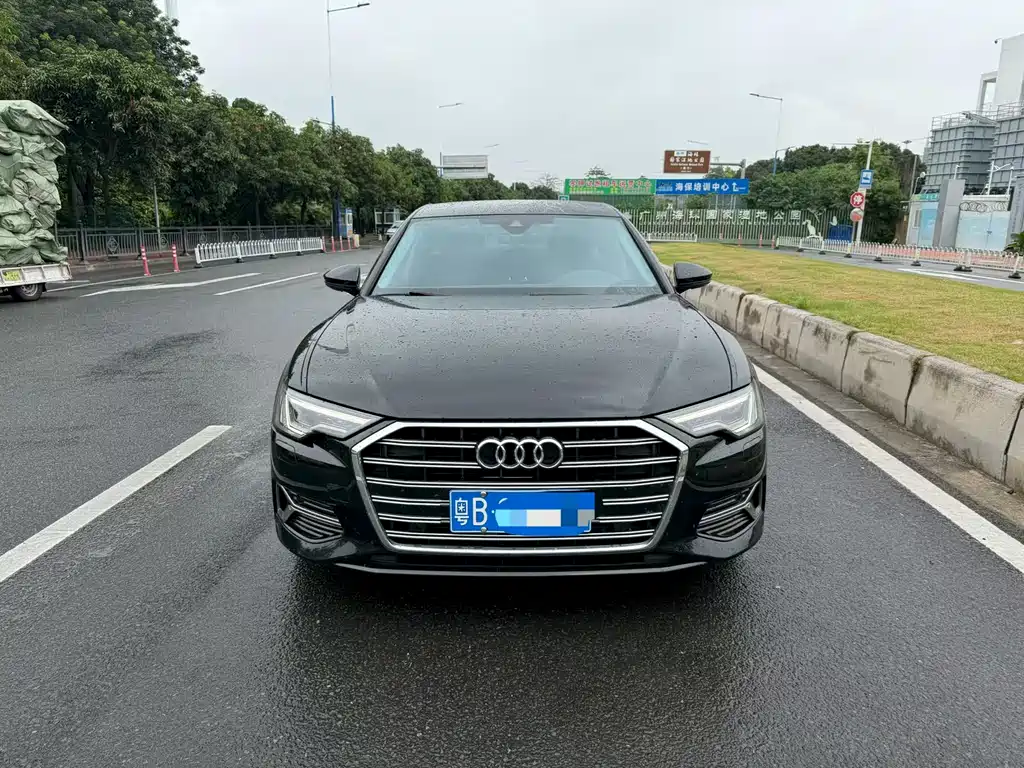 Audi A6L 2023 40 TFSI luxury and elegant model купить на сайте DeffCars