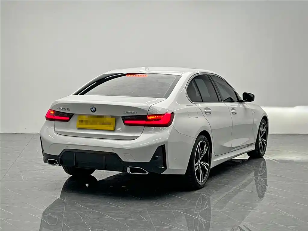 BMW 3 Series 2023 325i M Sports Package купить на сайте DeffCars