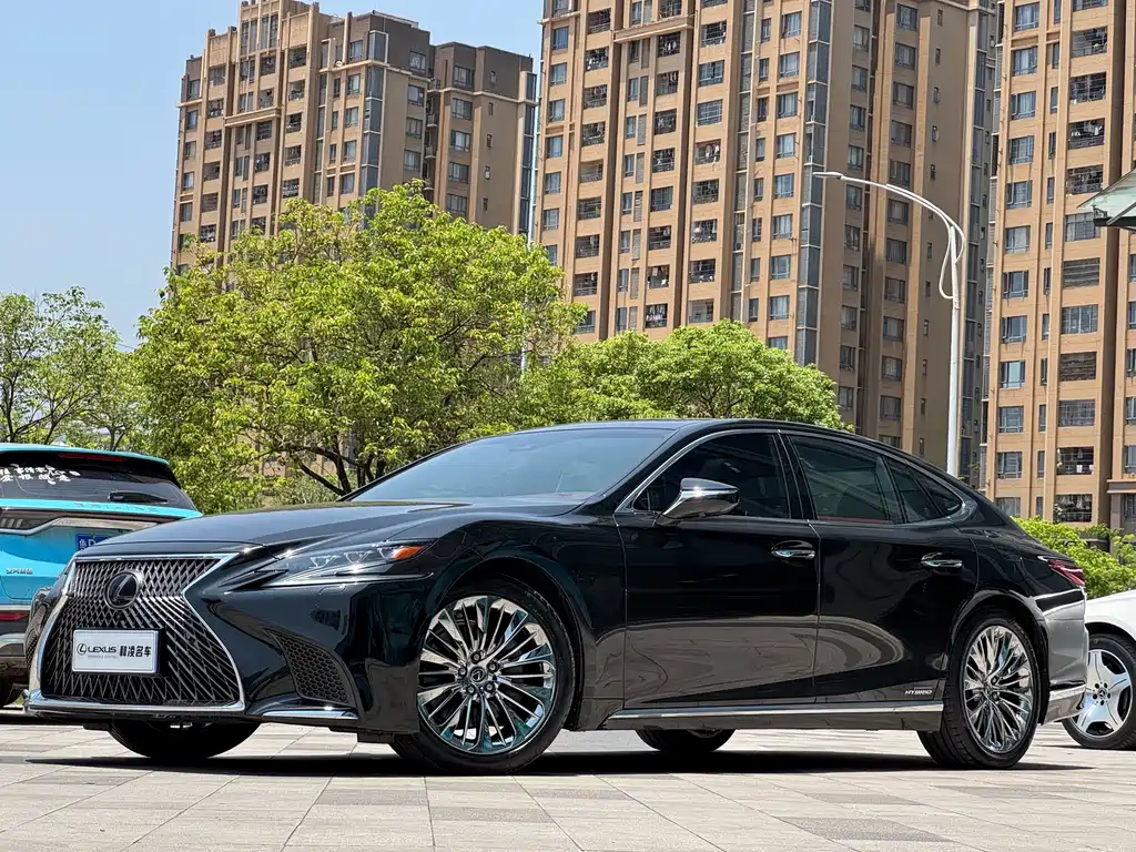 Lexus LS 2018 500h Executive Edition National V купить на сайте DeffCars