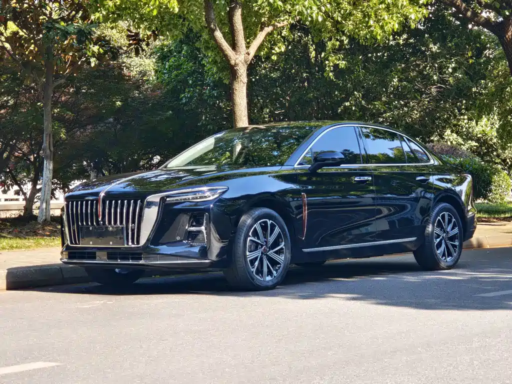 Hongqi H5 PHEV 2025 170 super hybrid version купить на сайте DeffCars