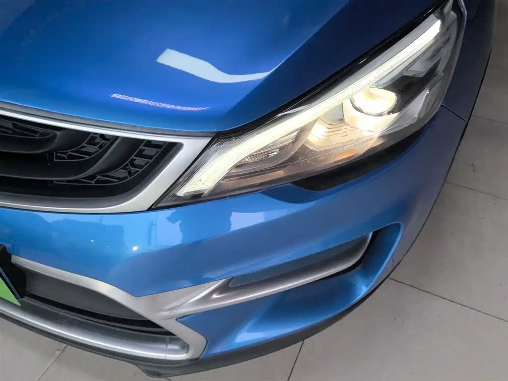Emgrand GS 2016 Sports Edition 1.3T Automatic Premium Model купить на сайте DeffCars