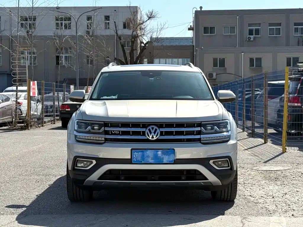 Touron 2017 530 V6 four-wheel drive supreme flagship version купить на сайте DeffCars