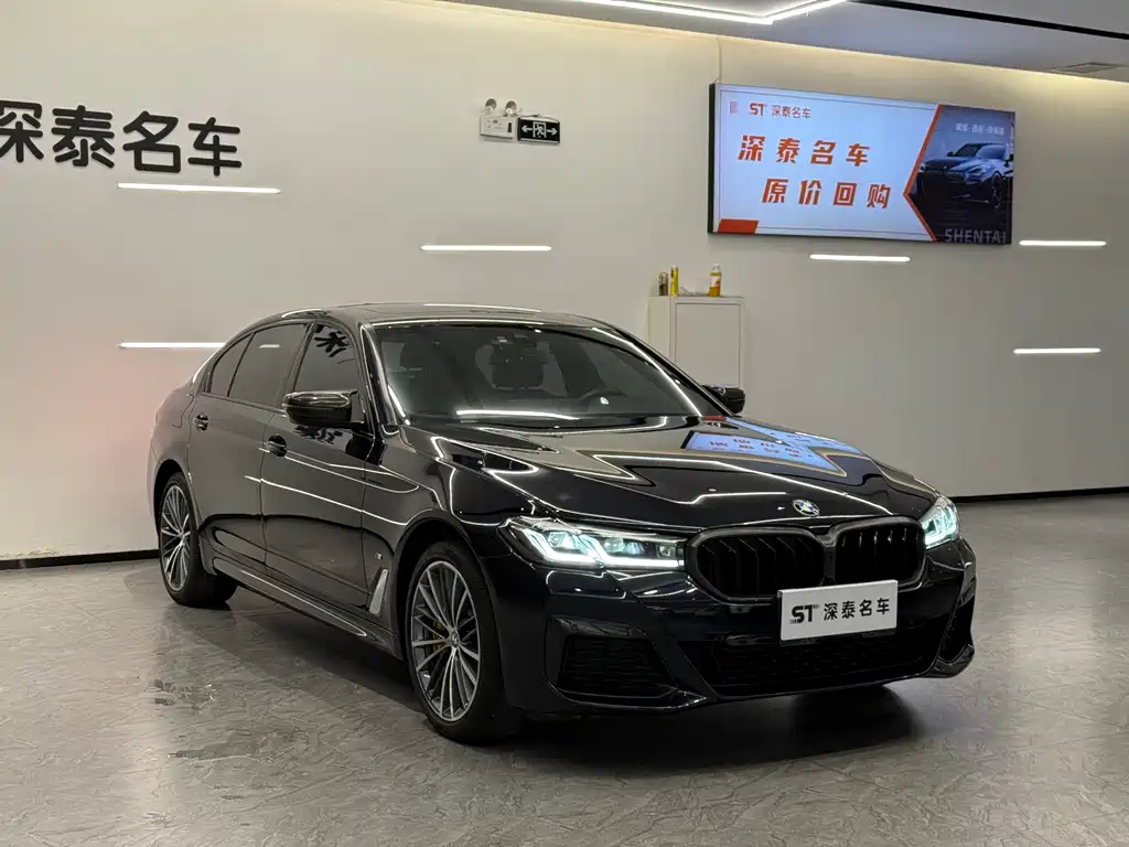 BMW 5 Series 2021 530Li Leading M Sports Package купить на сайте DeffCars