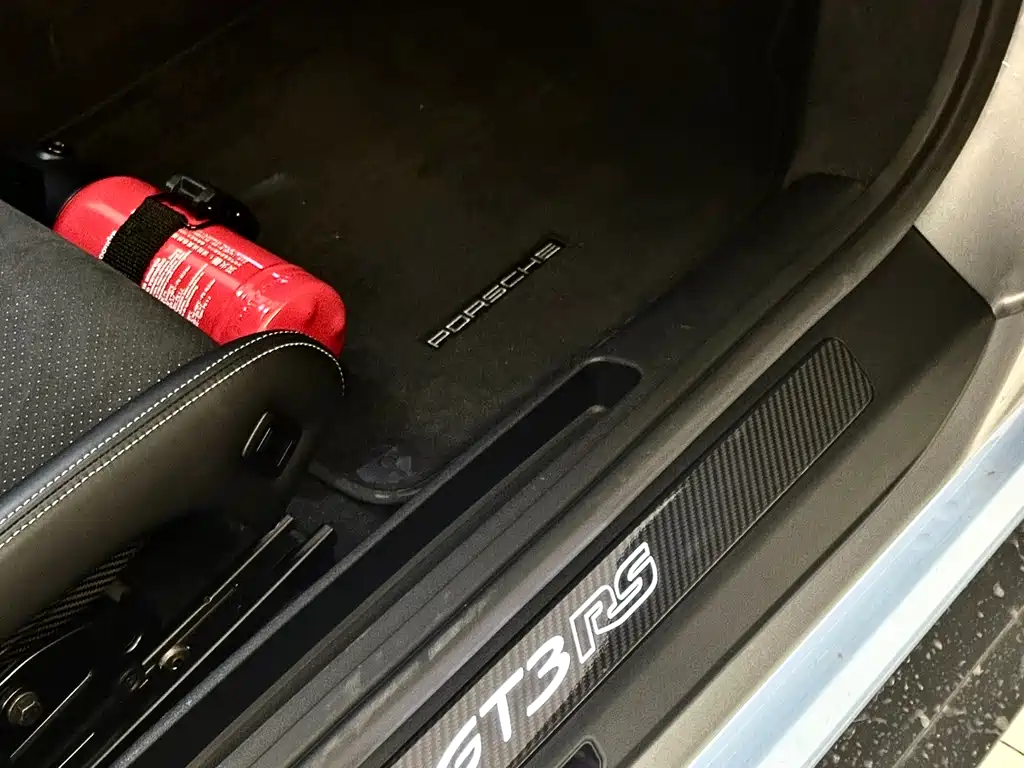 Porsche 911 2023 GT3 RS 4.0L купить на сайте DeffCars