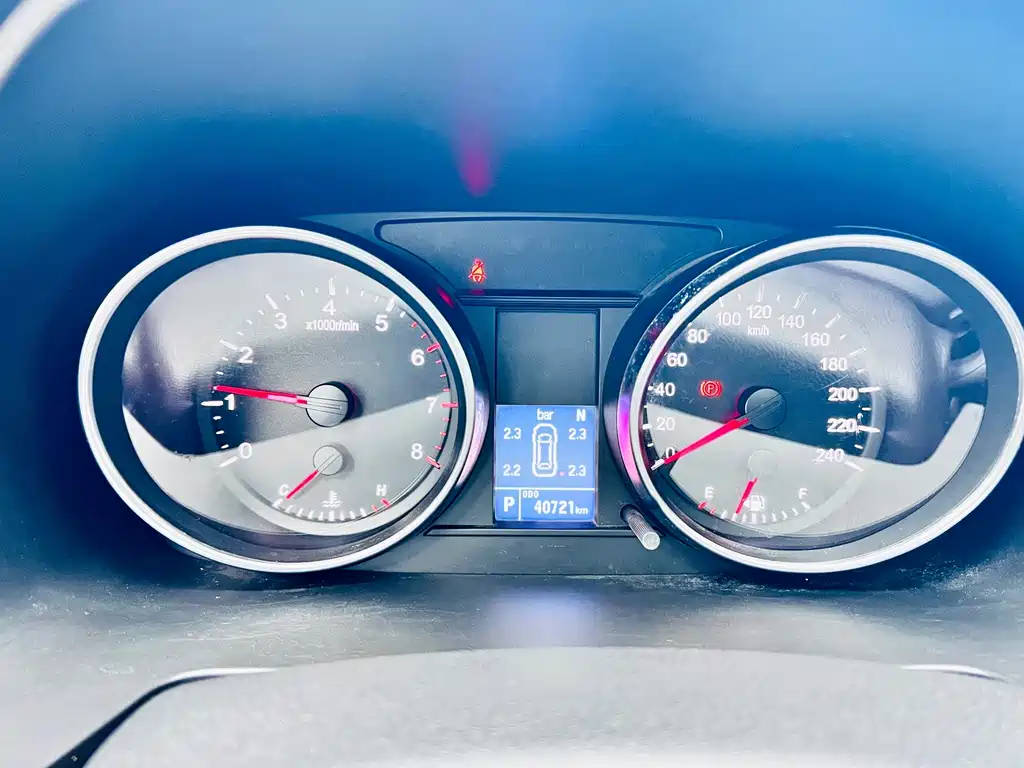 Haval M6 2021 PLUS 1.5T DCT luxury smart connected model купить на сайте DeffCars