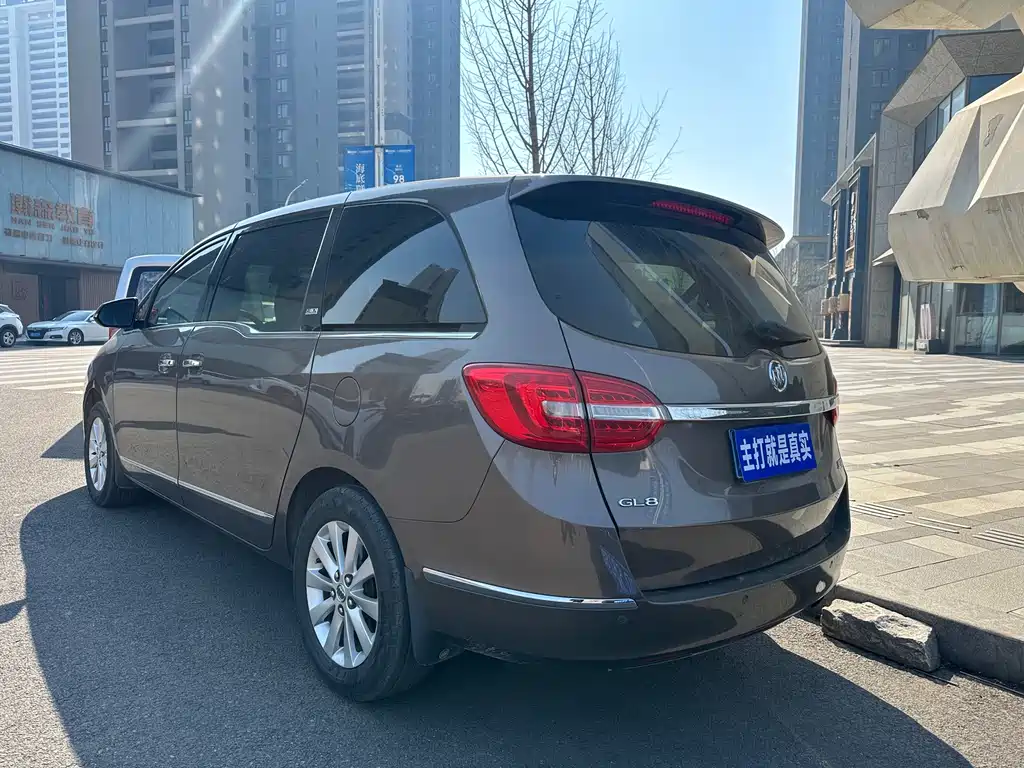 Buick GL8 2014 2.4L CT luxury business comfort version купить на сайте DeffCars