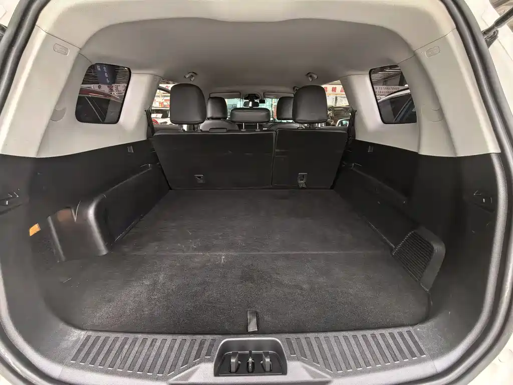 Lingyu 2021 EcoBoost 225 fine collar type 5 seats купить на сайте DeffCars