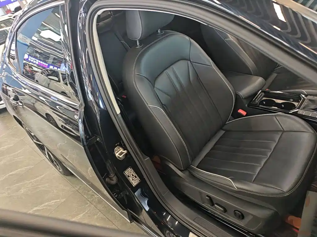 Passat 2023 facelift 330TSI Star Elite Edition купить на сайте DeffCars