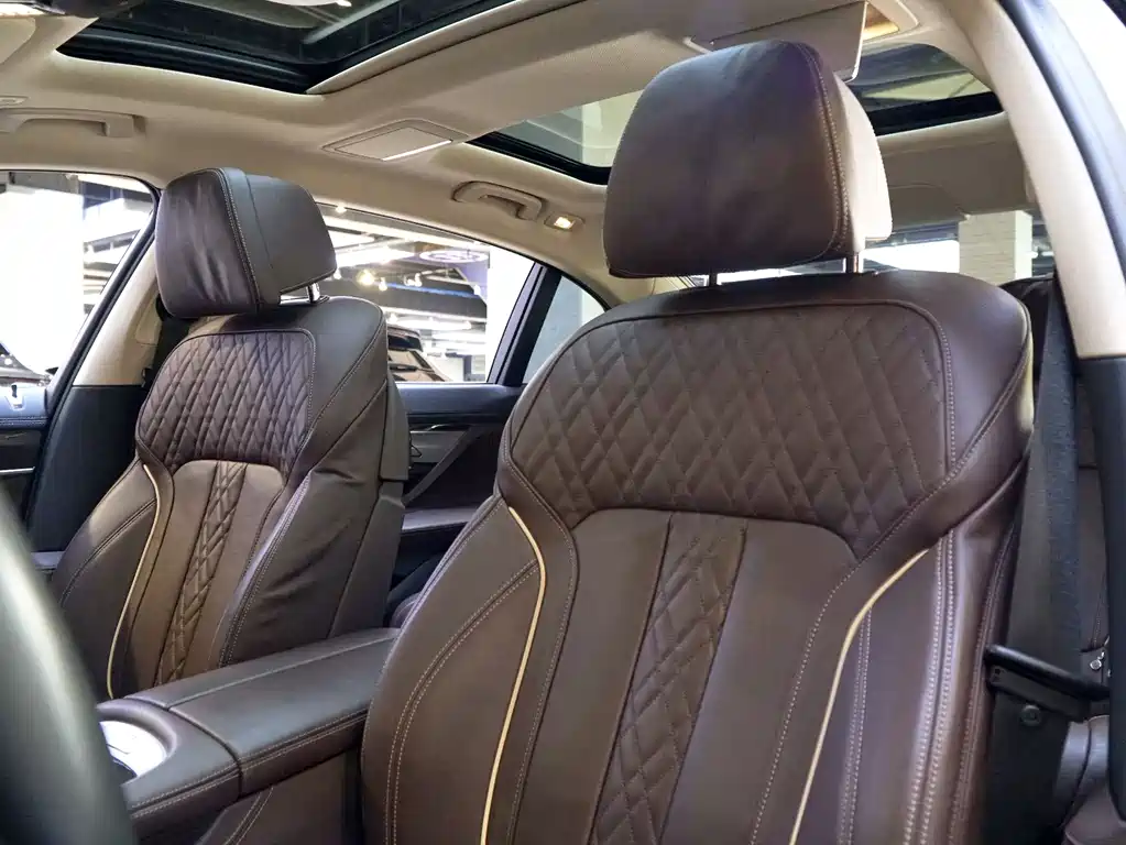BMW 7 Series 2021 730Li Luxury Package купить на сайте DeffCars