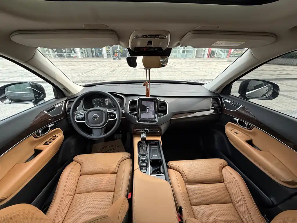 Volvo XC90 2015 T6 Zhiya Edition 7 seats купить на сайте DeffCars