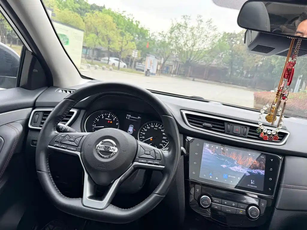 Qashqai 2022 2.0L CVT XV Prem Deluxe Edition купить на сайте DeffCars