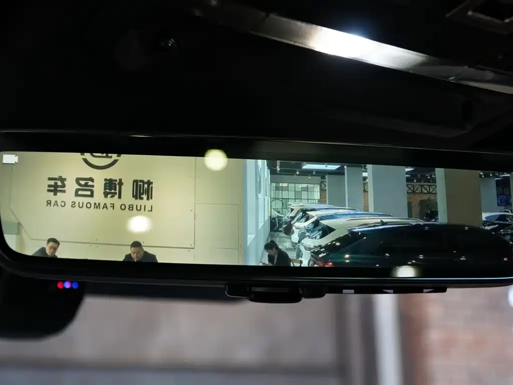 Land Rover Defender 2024 110 3.0T P400 X-DYNAMIC HSE купить на сайте DeffCars