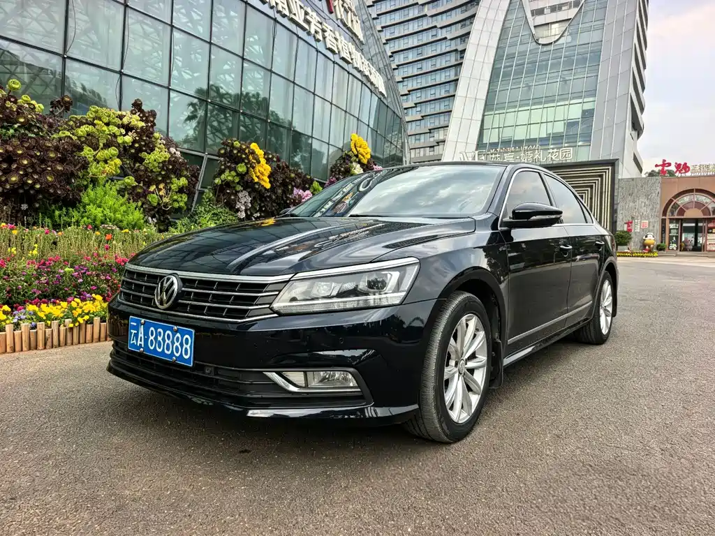 Passat 2017 280TSI DSG Premium Edition купить на сайте DeffCars