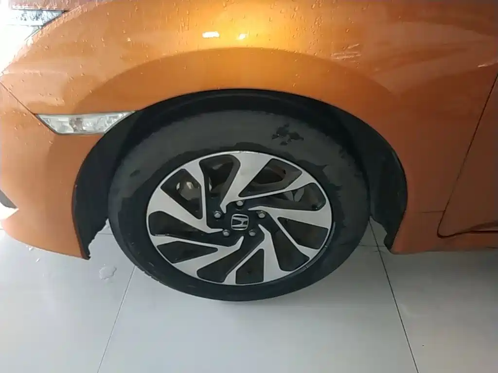 Civic 2016 220TURBO CVT Deluxe Edition купить на сайте DeffCars