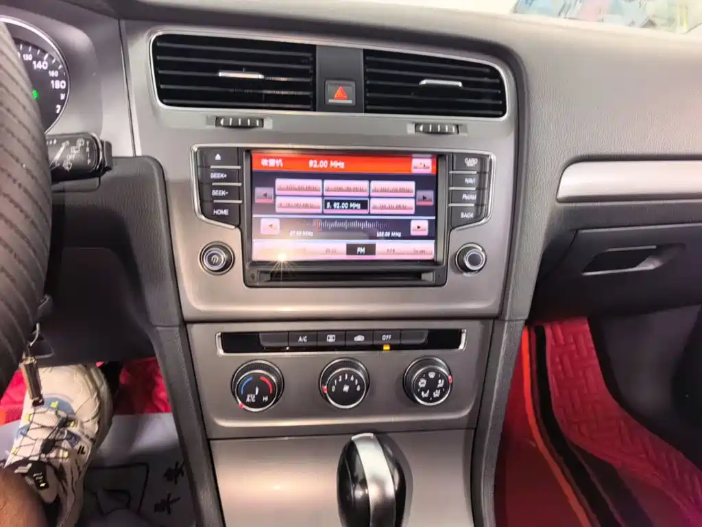 Golf 2016 1.6L automatic fashion model купить на сайте DeffCars