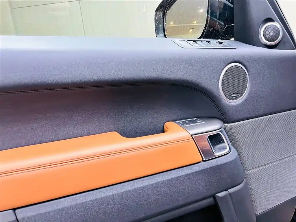 Range Rover Sport 2017 3.0 SC V6 HSE DYNAMIC купить на сайте DeffCars