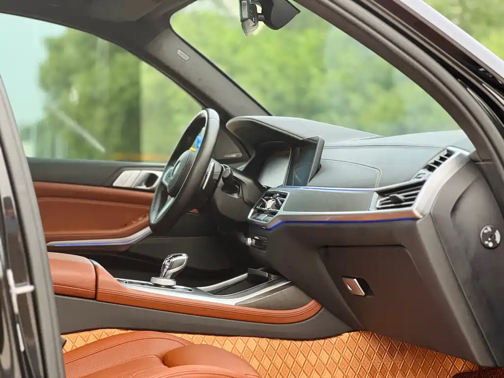 BMW X7 2022 xDrive40i Exclusive M Sports Package купить на сайте DeffCars
