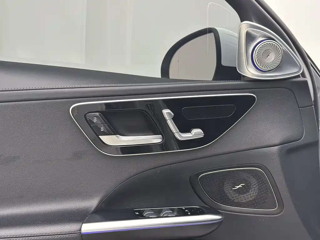 Mercedes-Benz C-Class 2022 C 260 L Sports Edition купить на сайте DeffCars