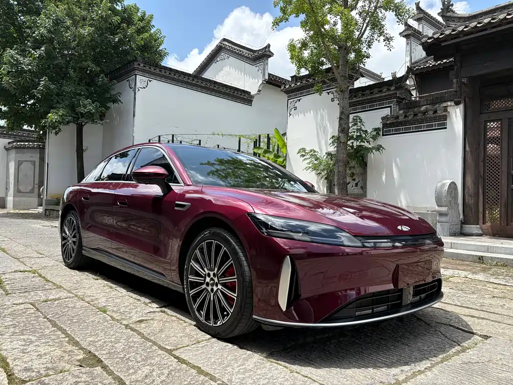 Fengyun A9L 2025 four-wheel drive high-energy peak version купить на сайте DeffCars