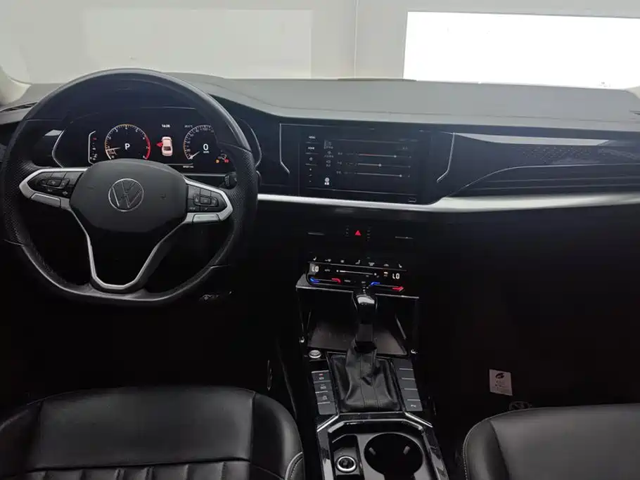 Passat 2022 330TSI Star Elite Edition купить на сайте DeffCars