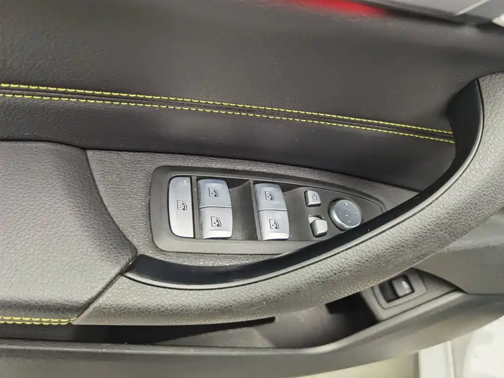 BMW X2 2023 sDrive 25i Sunlight Edition купить на сайте DeffCars