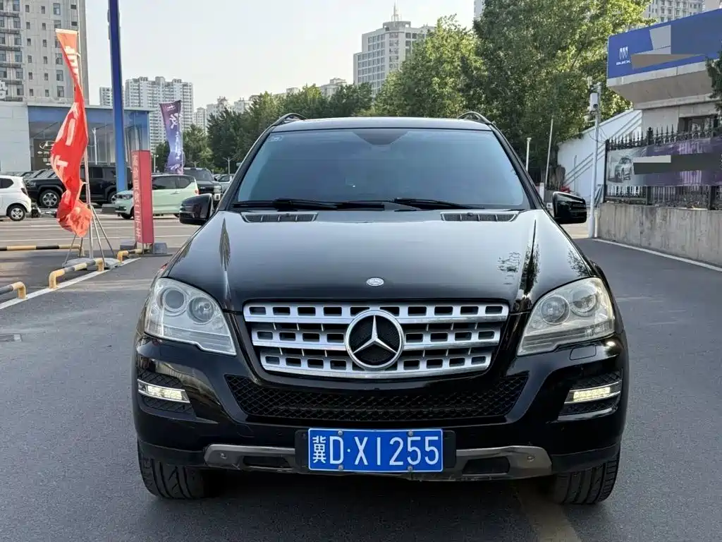 Mercedes M-Class 2010 ML 300 4MATIC купить на сайте DeffCars