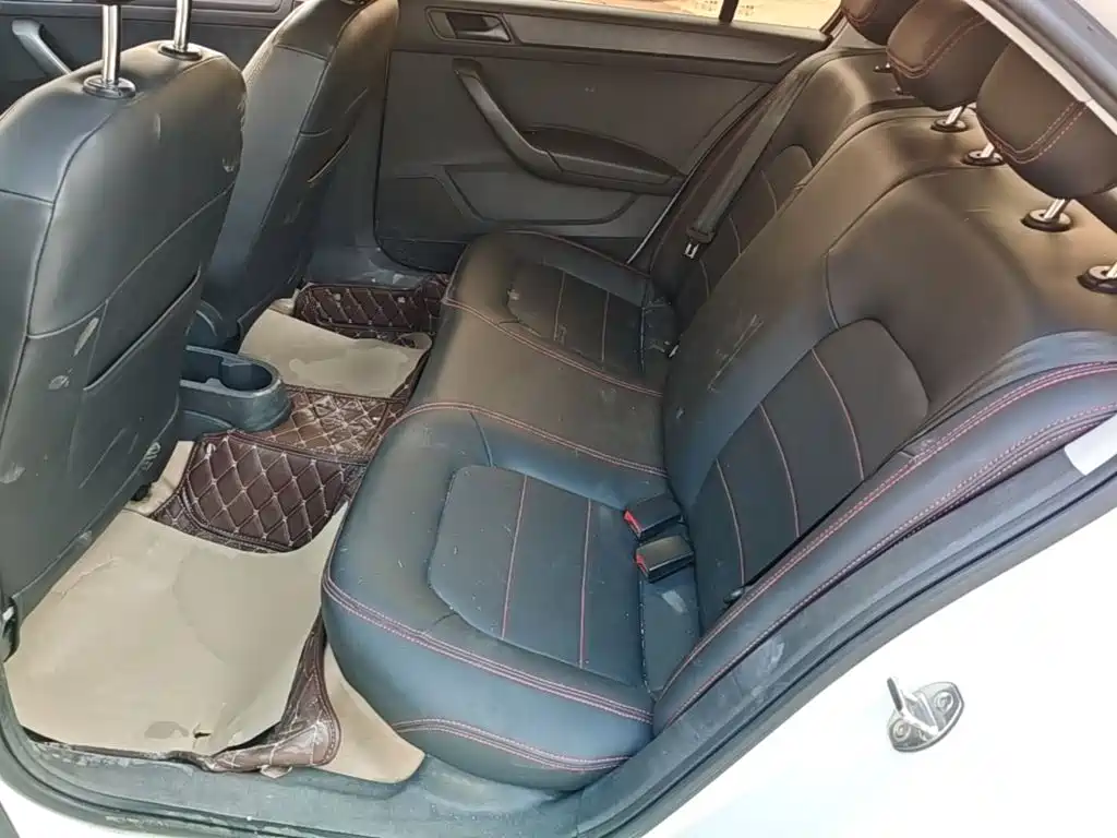 SANTANA 2015 1.4L manual fashion version купить на сайте DeffCars