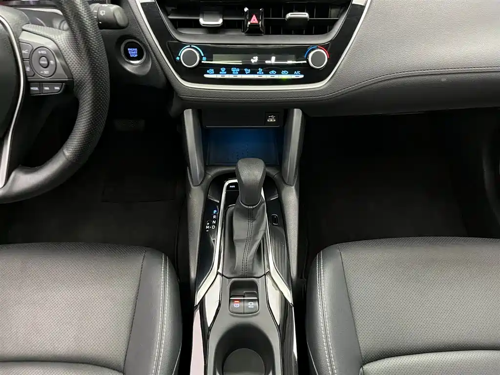Fenglanda 2022 2.0L CVT Luxury PLUS Edition купить на сайте DeffCars