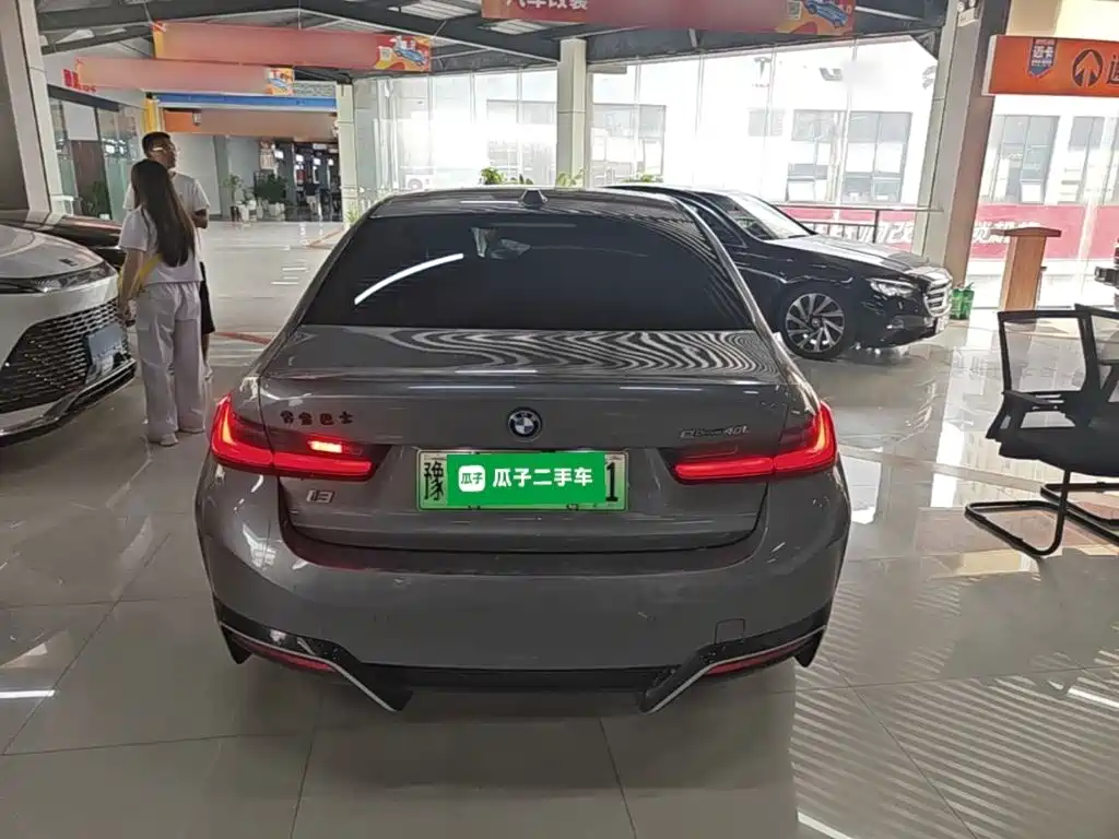 BMW i3 2024款 eDrive 40 L 曜夜运动套装 купить на сайте DeffCars