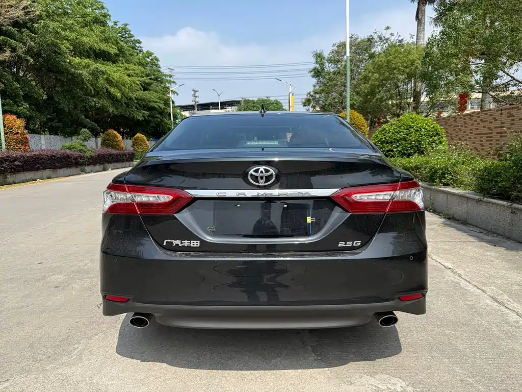 Camry 2021 2.5G Deluxe Edition купить на сайте DeffCars