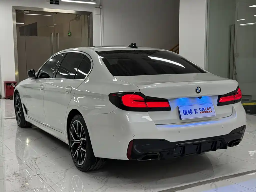 BMW 5 Series 2022 Facelift 2 530Li Exclusive M Sports Package купить на сайте DeffCars