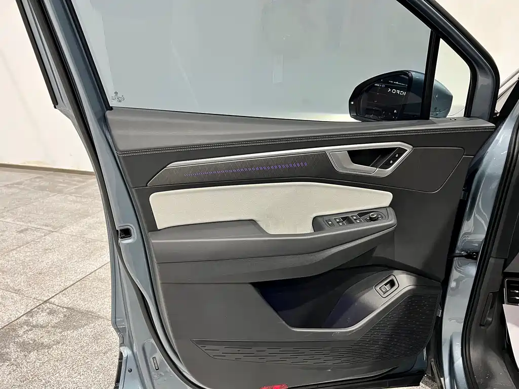 Lanjing 2026 450TSI four-wheel drive flagship 6 seats купить на сайте DeffCars