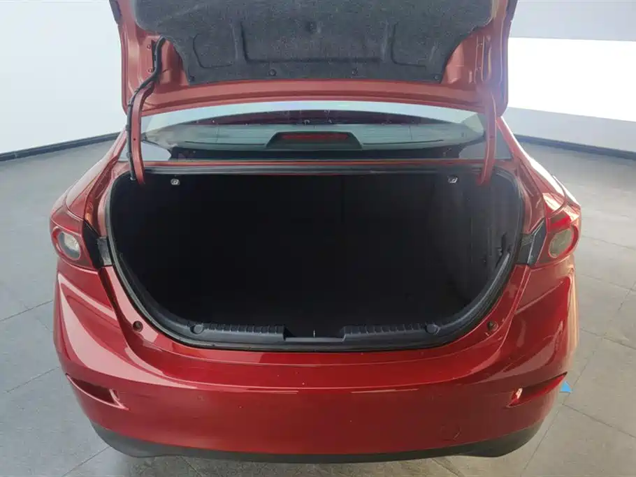 Mazda3 Angkesela 2019 Cloud Control Edition Sedan 1.5L Automatic Luxury Type National VI купить на сайте DeffCars