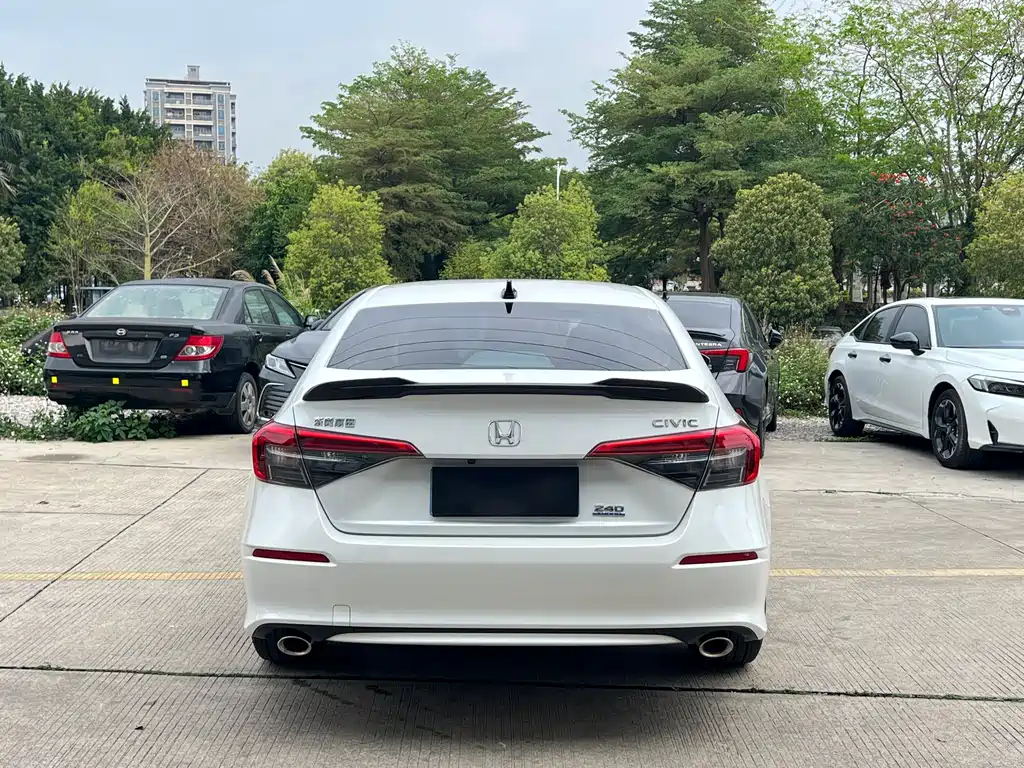 Civic 2022 240TURBO CVT combustion version купить на сайте DeffCars
