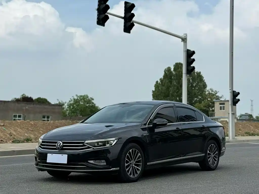 Magotan 2021 330TSI DSG 30th Anniversary Edition купить на сайте DeffCars